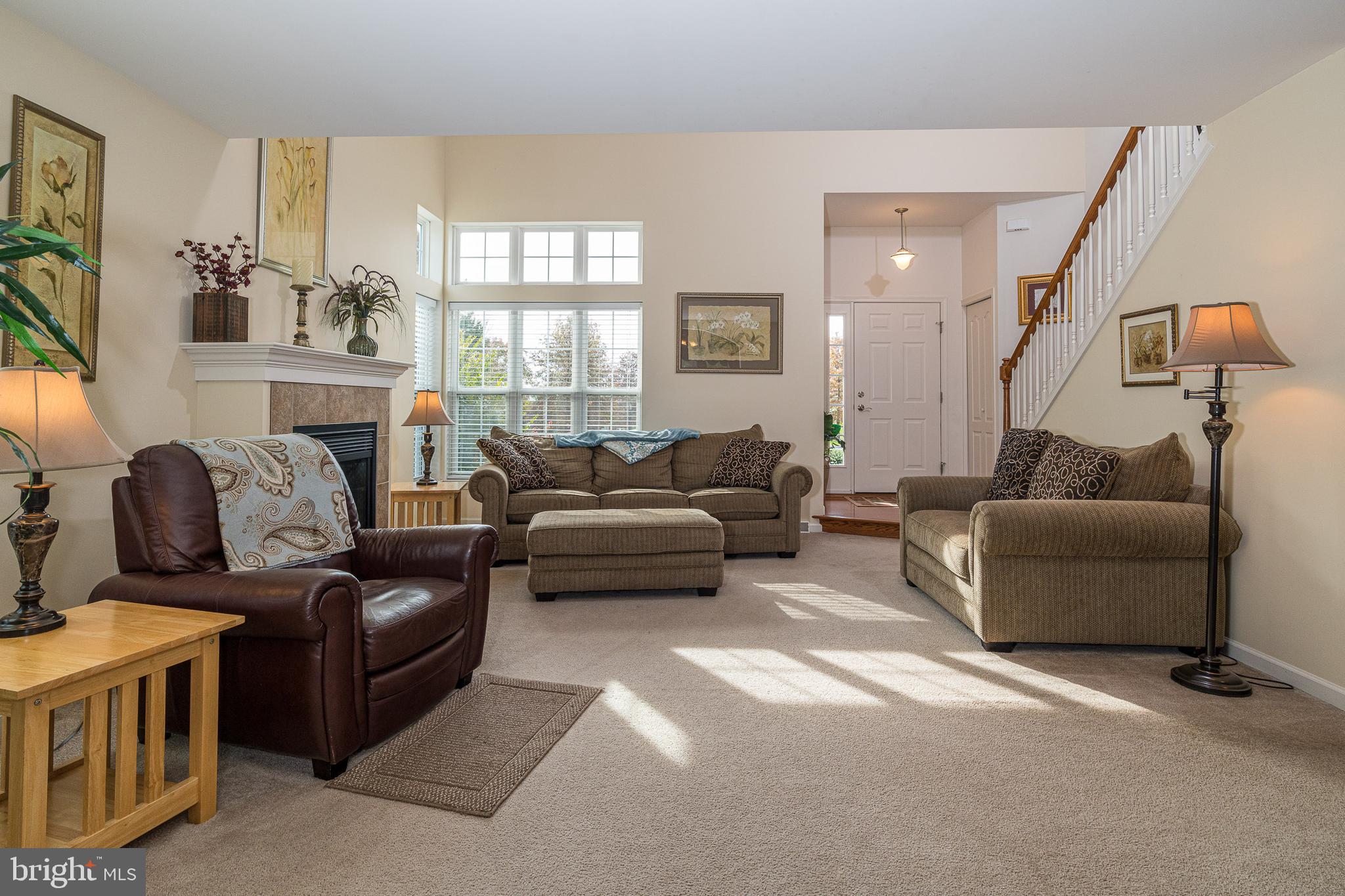 15 Hurst Boulevard Lititz, PA 17543 - Photo 9 of 32 Attractive Corner Windows allow the sunshine in!