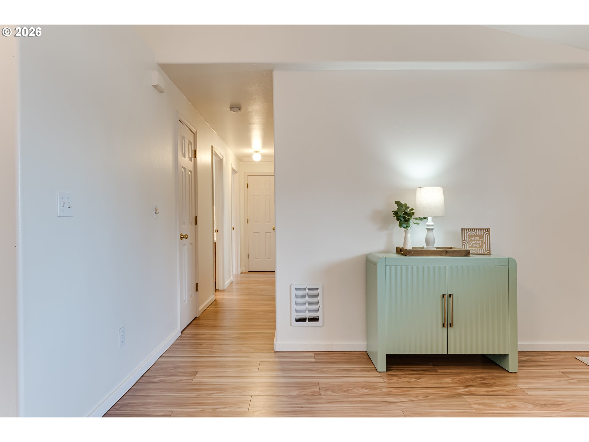 3497 Douglas Drive Springfield, OR 97478 - Photo 18 of 38 a view interior of the house
