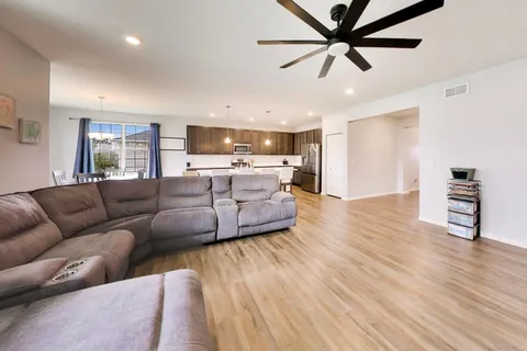 $425,000 | 14831 Whitney Street, Manhattan, IL 60442
