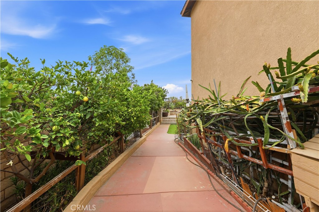 15979 Skyridge Drive Riverside, CA 92503 - Photo 56 of 59