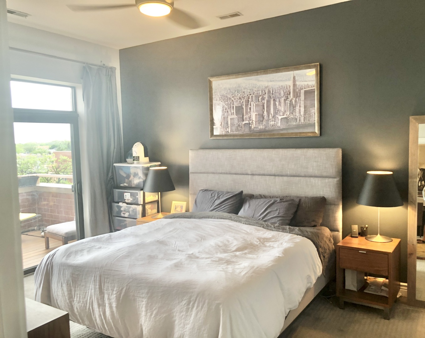 3300 West Irving Park Road, Unit H5 Chicago, IL 60618 - Photo 12 of 21 a bedroom with a bed and a window