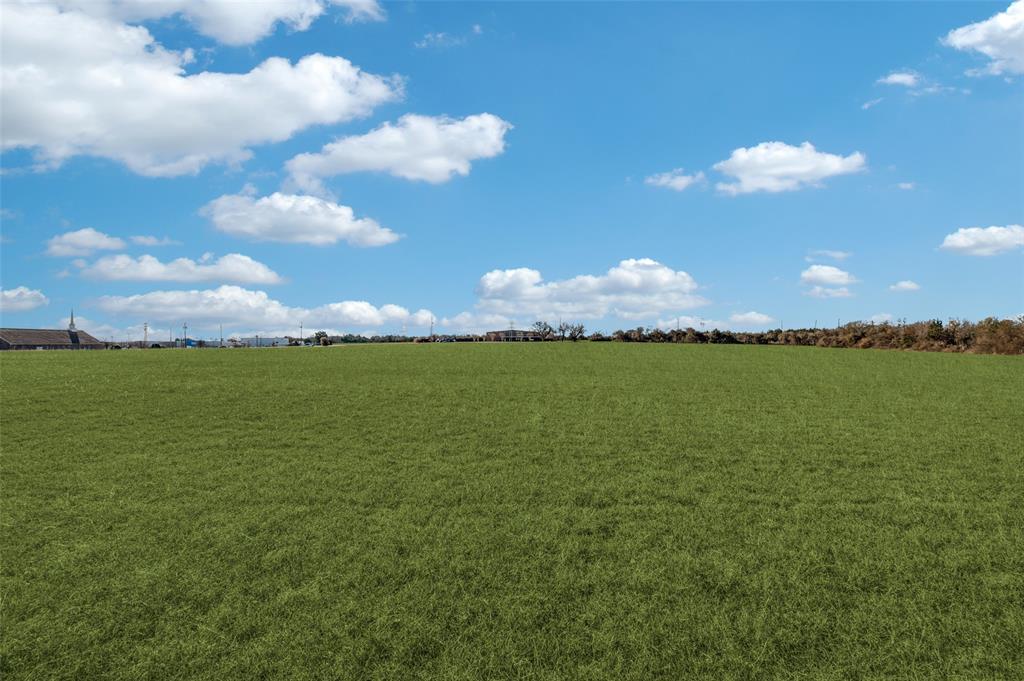 221 West Parkerville Road DeSoto, TX 75115 - Photo 10 of 13 a view of a lake with a city
