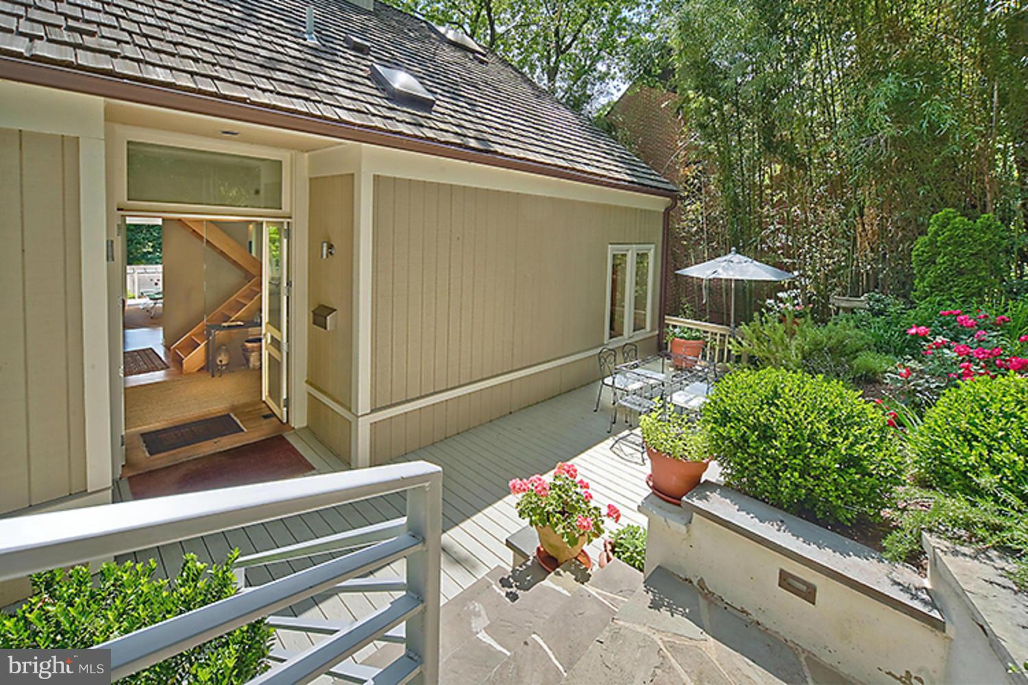 2814 Upton Street Northwest Washington, DC 20008 - Photo 24 of 30 Exterior (Front)