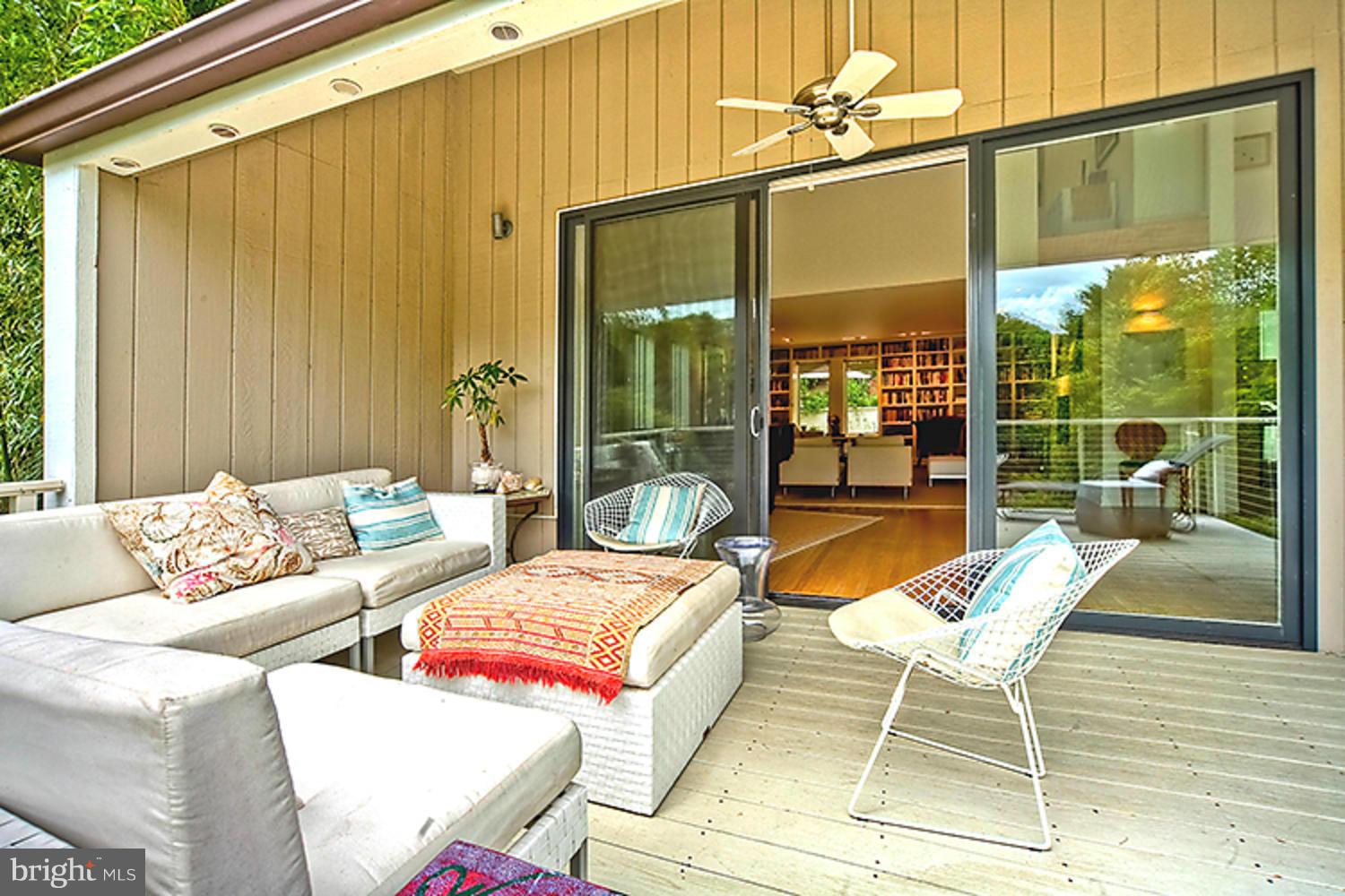 2814 Upton Street Northwest Washington, DC 20008 - Photo 5 of 30 Exterior (Rear)