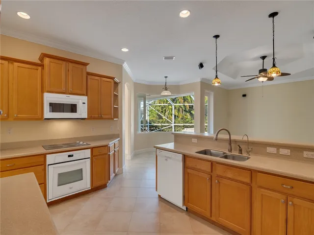 $599,000 | 6450 35th Lane, Vero Beach, FL 32966