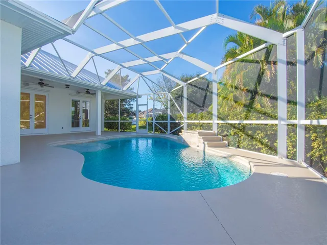 $599,000 | 6450 35th Lane, Vero Beach, FL 32966