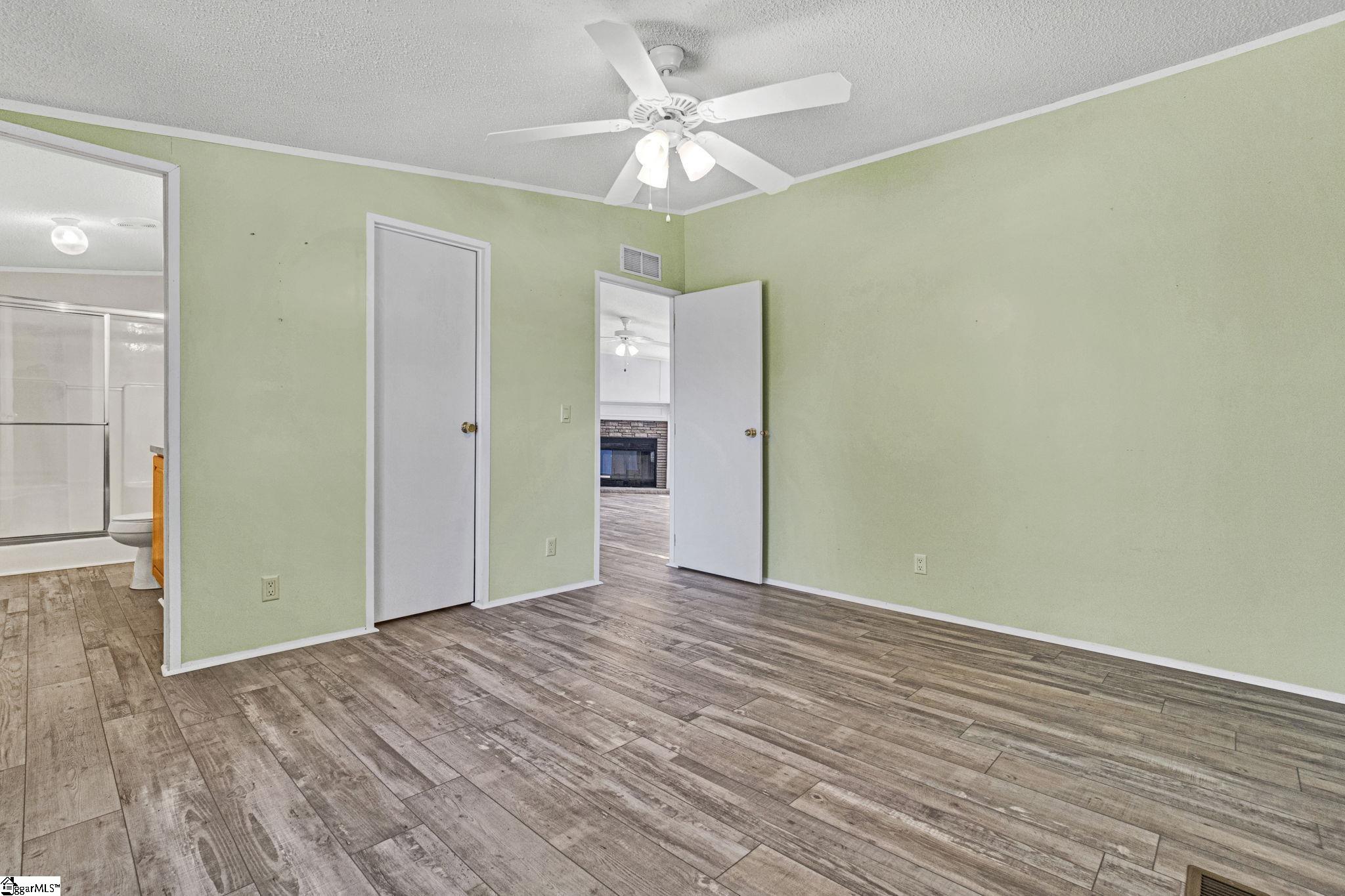 8895 Greenpond Road Gray Court, SC 29645 - Photo 17 of 36