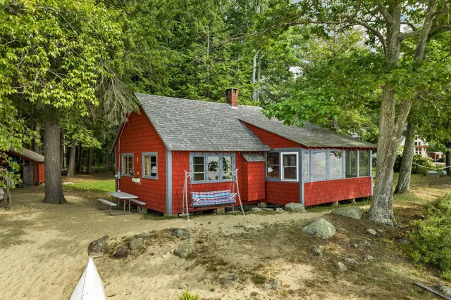 $2,950,000 | 47 Pot O Beans Road, Moultonborough, NH 03254