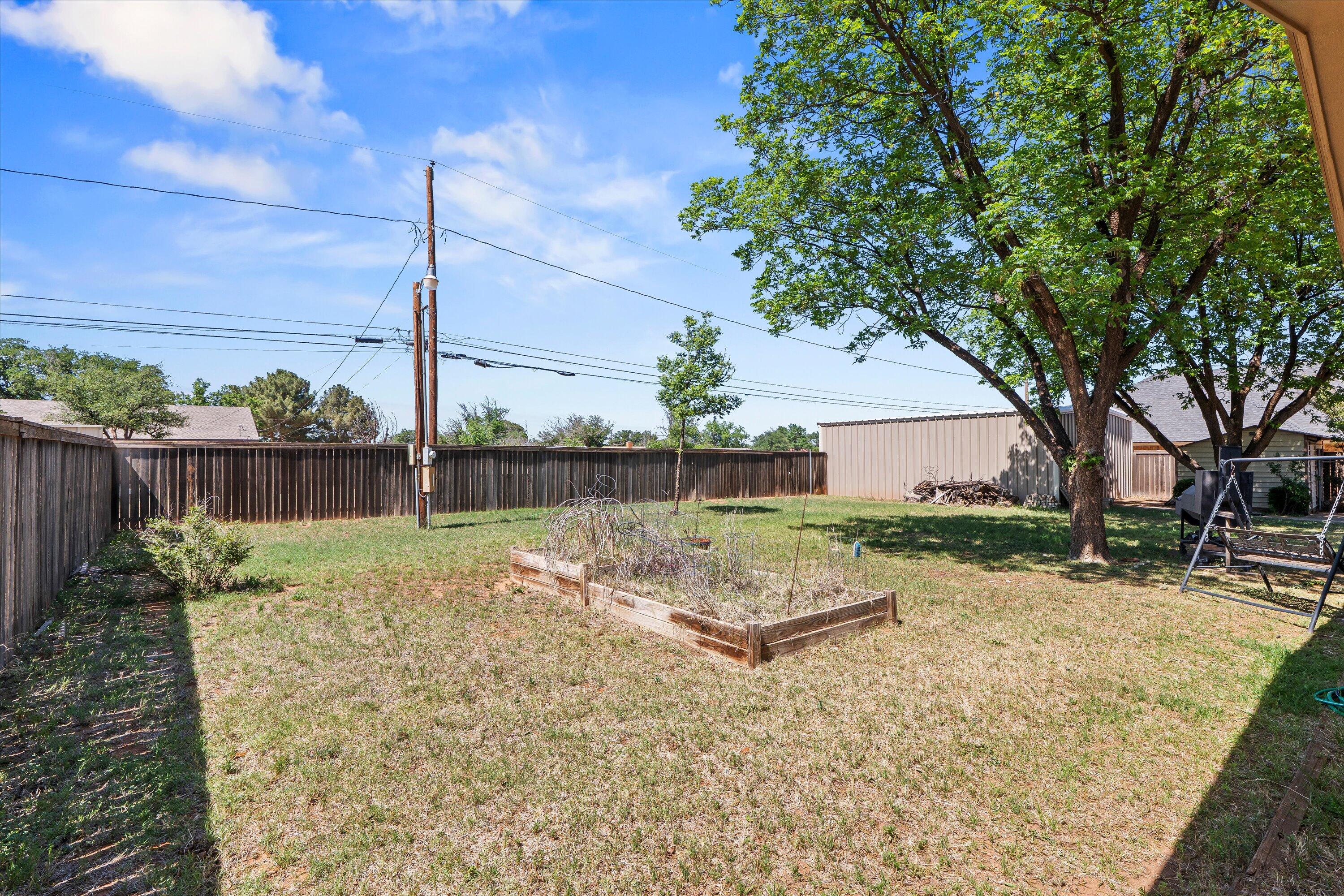2220 South 2nd Place Lamesa, TX 79331 - Photo 18 of 20 18-2220 S 2nd Pl