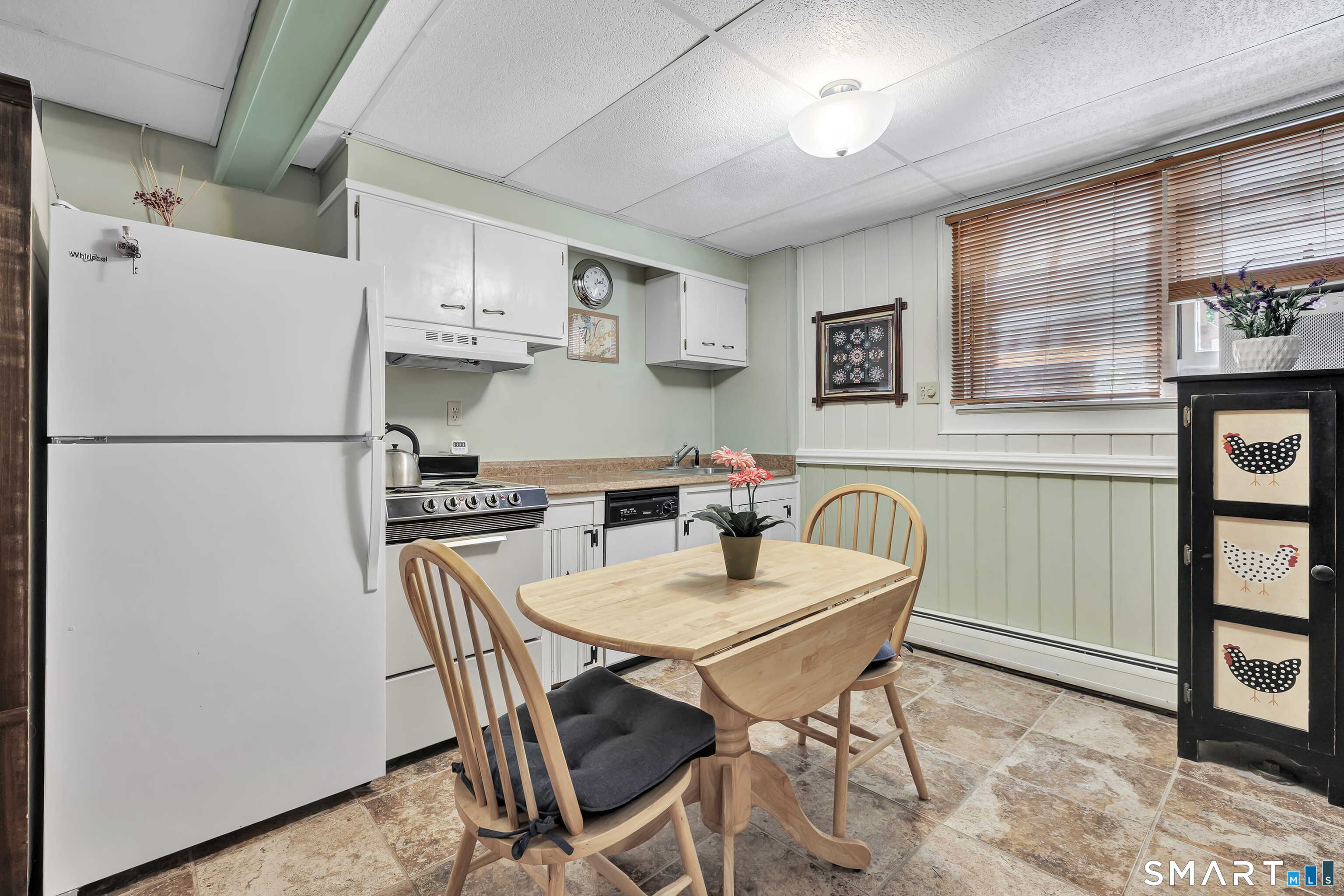 383 High Ridge Road Fairfield, CT 06825 - Photo 30 of 40 Gallery Image 30