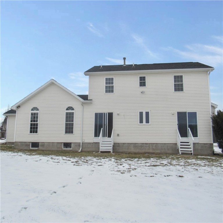 7 Derrick Drive Henrietta, NY 14586 - Photo 3 of 20