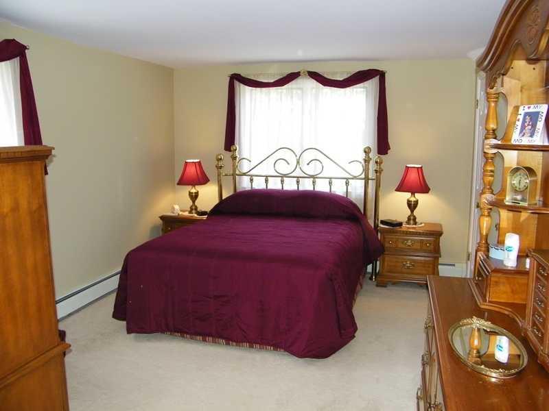 2573 Wickline Road Gibsonia, PA 15044 - Photo 13 of 25 Master Bedroom.