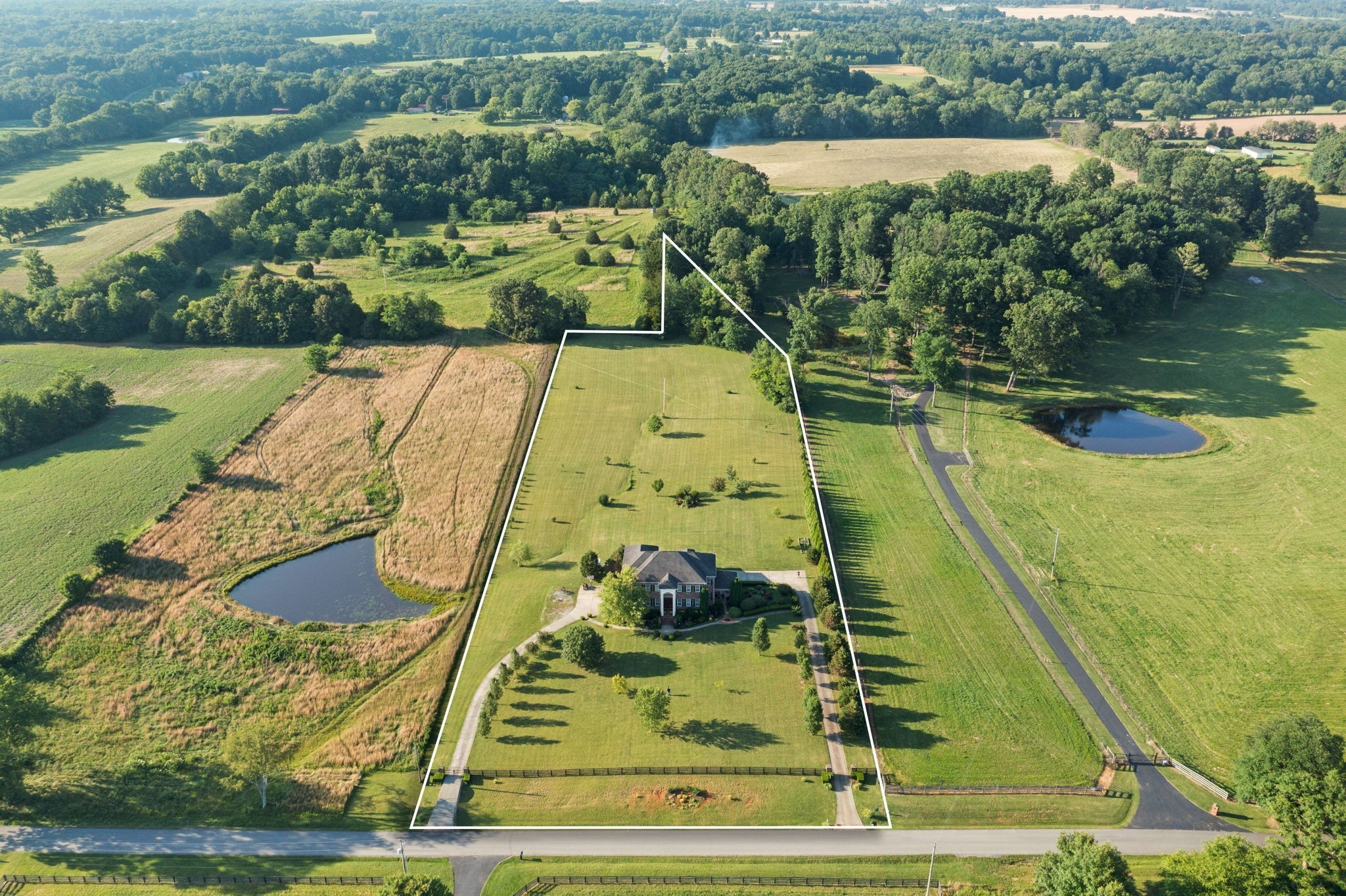 8288 Guthrie Road Cross Plains, TN 37049 - Photo 21 of 100