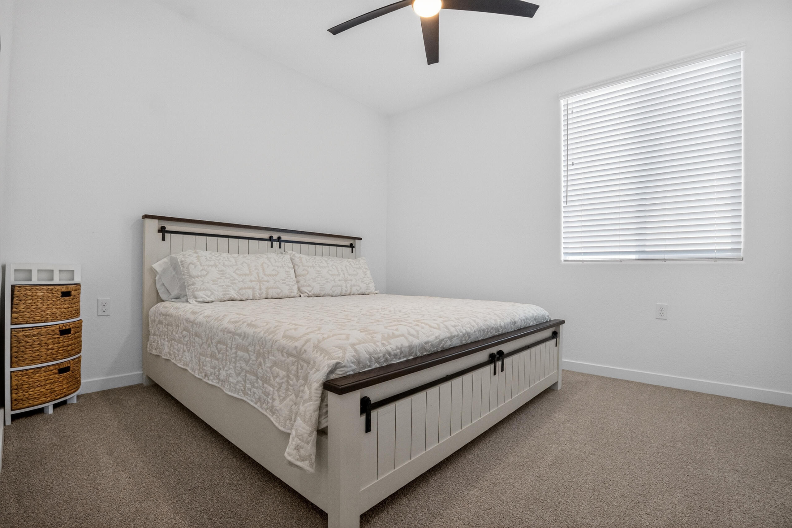 4242 Hampton Way Clovis, CA 93619 - Photo 24 of 39 DSC08382-HDR