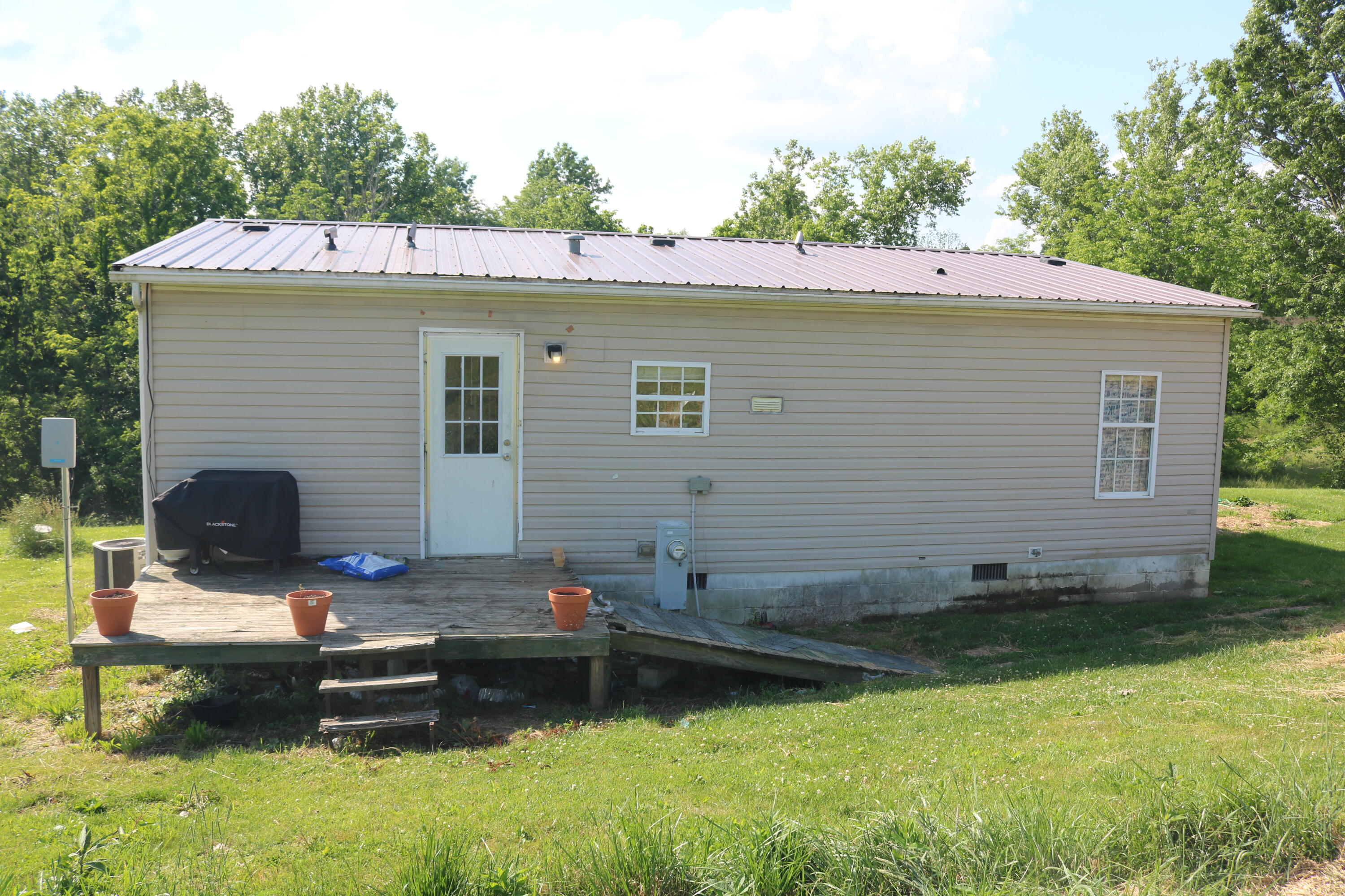 2276 Upper Lick Road Moorefield, KY 40350 - Photo 5 of 28 IMG_3813