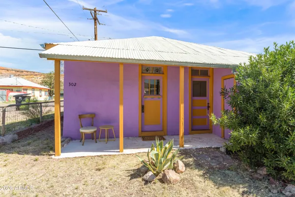 $162,500 | 302 Pirrung Avenue, Bisbee, AZ 85603