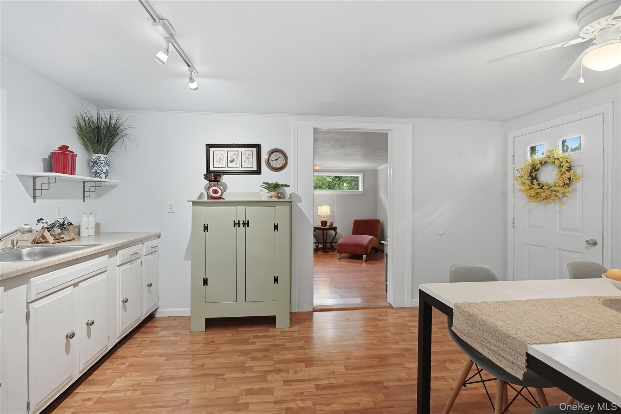 18 Sylvan Road Lake Peekskill, NY 10537 - Photo 29 of 50 Apartment kitchen
