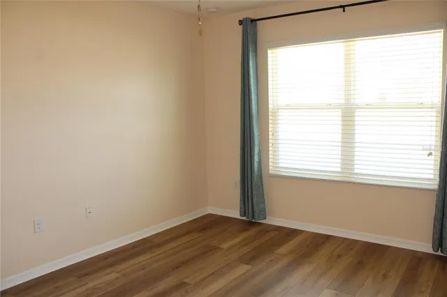 $2,600 | 5257 11th Street East, Bradenton, FL 34203