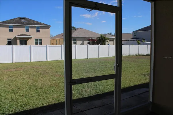 a view of an outdoor space
