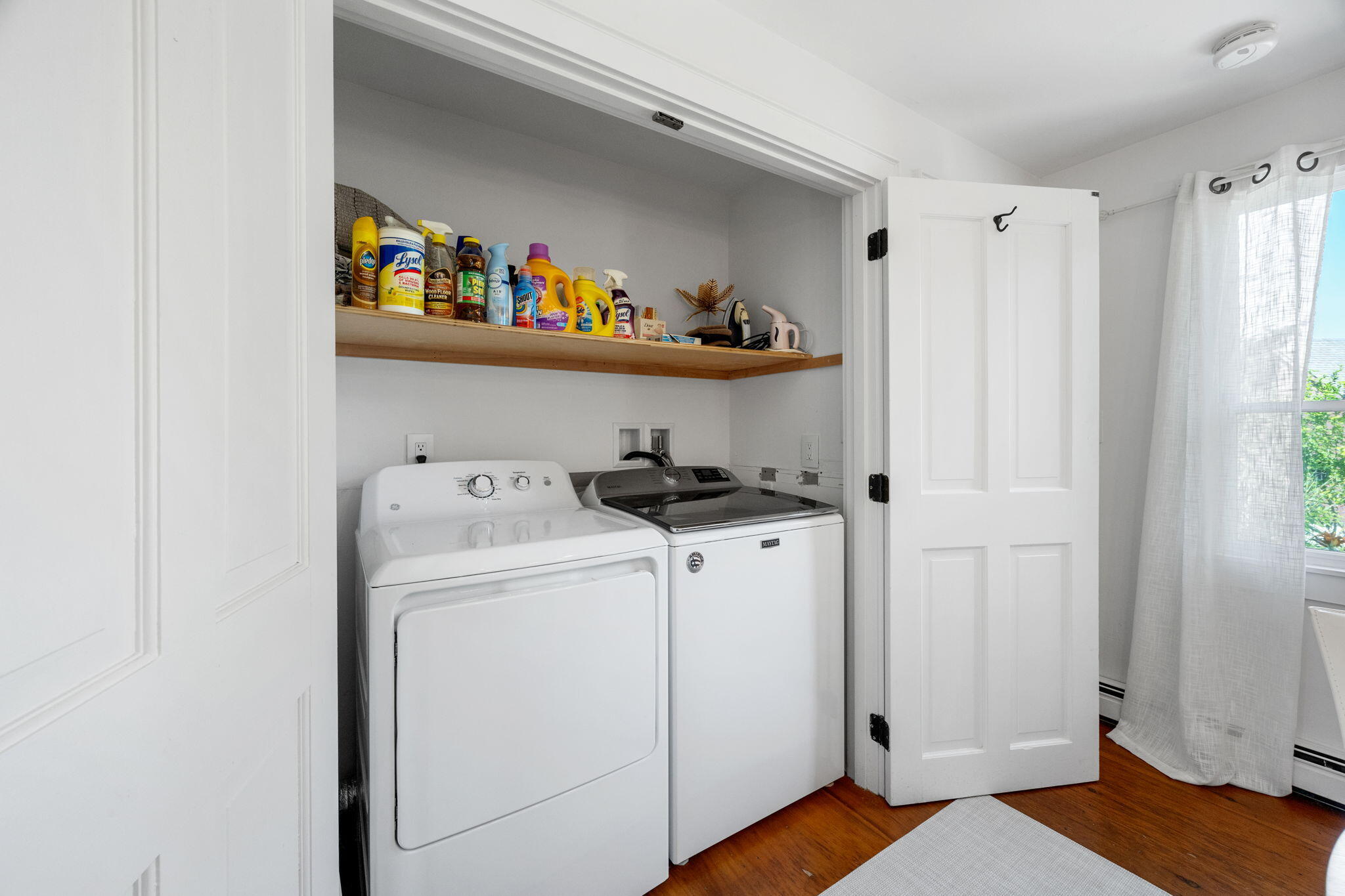 591 Crowell Road North Chatham, MA 02633 - Photo 19 of 58 33-web-or-mls-591-crowell-rd-Laundry