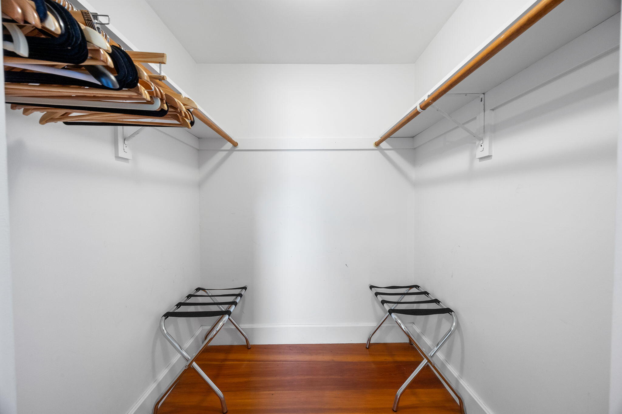 591 Crowell Road North Chatham, MA 02633 - Photo 26 of 58 32-web-or-mls-591-crowell-rd-Primary Bed