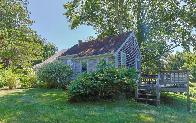 $1,282,500 | 591 Crowell Road, North Chatham, MA 02633