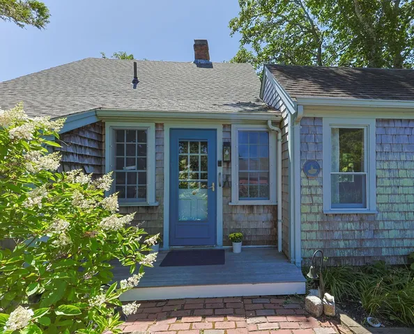 $1,282,500 | 591 Crowell Road, North Chatham, MA 02633