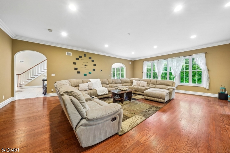 72 Hook Mountain Road Montville, NJ 07045 - Photo 10 of 46