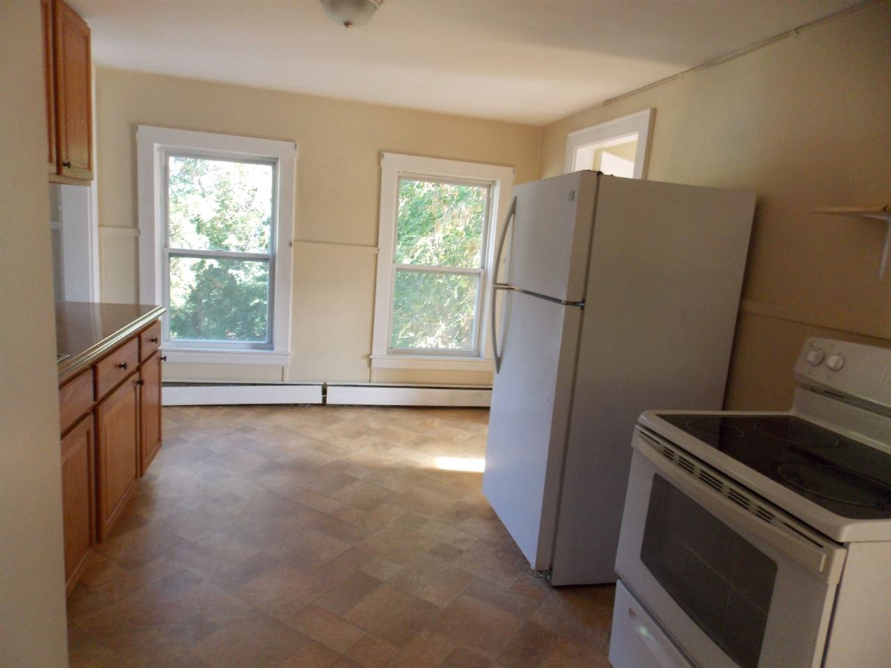 62 Spring Street Laconia, NH 03246 - Photo 6 of 12
