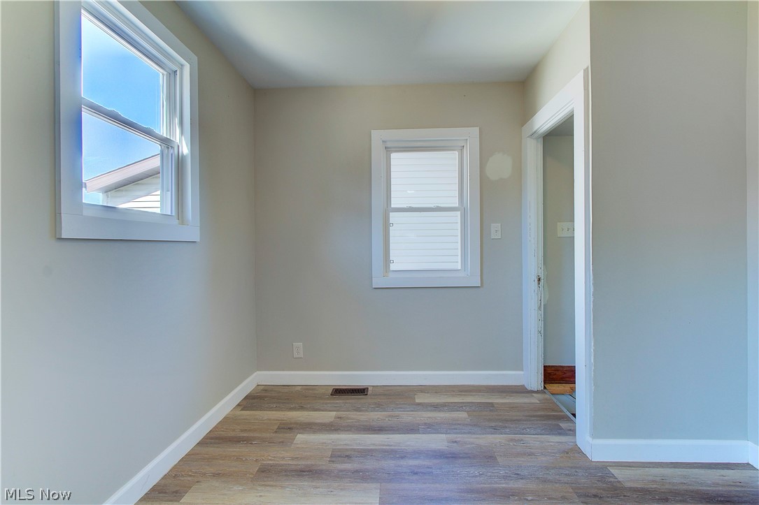 4507 7th Street Northwest Canton, OH 44708 - Photo 13 of 34