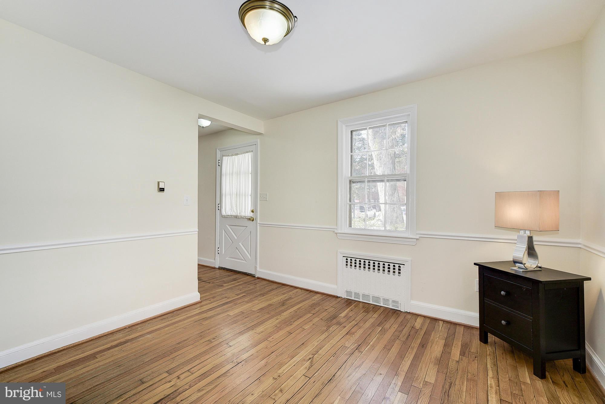 8809 Bradford Road Silver Spring, MD 20901 - Photo 14 of 30 Dining Room