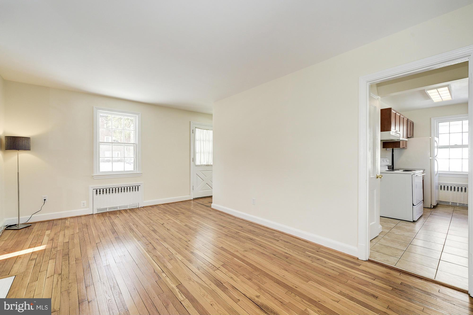 8809 Bradford Road Silver Spring, MD 20901 - Photo 9 of 30 Living Room