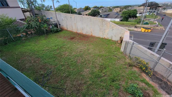 $2,100 | 1009 Maluna Street, Honolulu, HI 96818