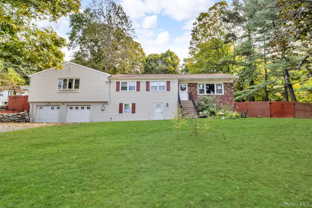 $749,900 | 34 Steiner Drive, Mahopac, NY 10541