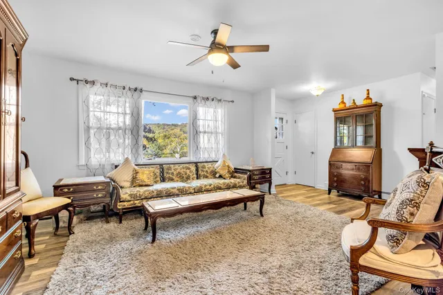 $749,900 | 34 Steiner Drive, Mahopac, NY 10541