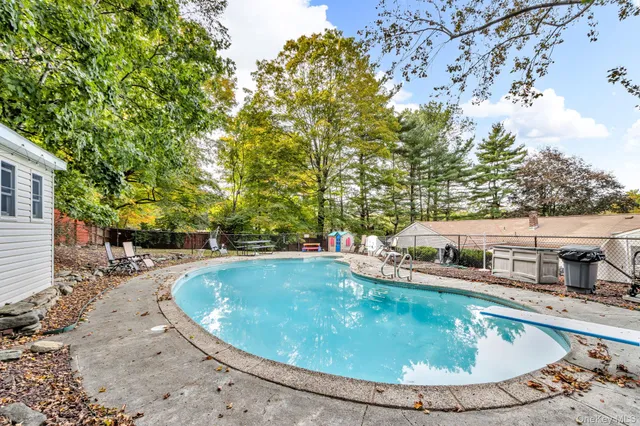 $749,900 | 34 Steiner Drive, Mahopac, NY 10541