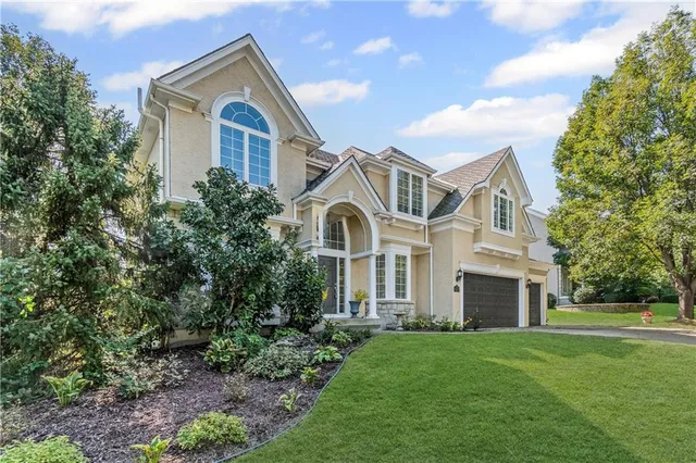 $699,990 | 5701 West 146th Street, Overland Park, KS 66223