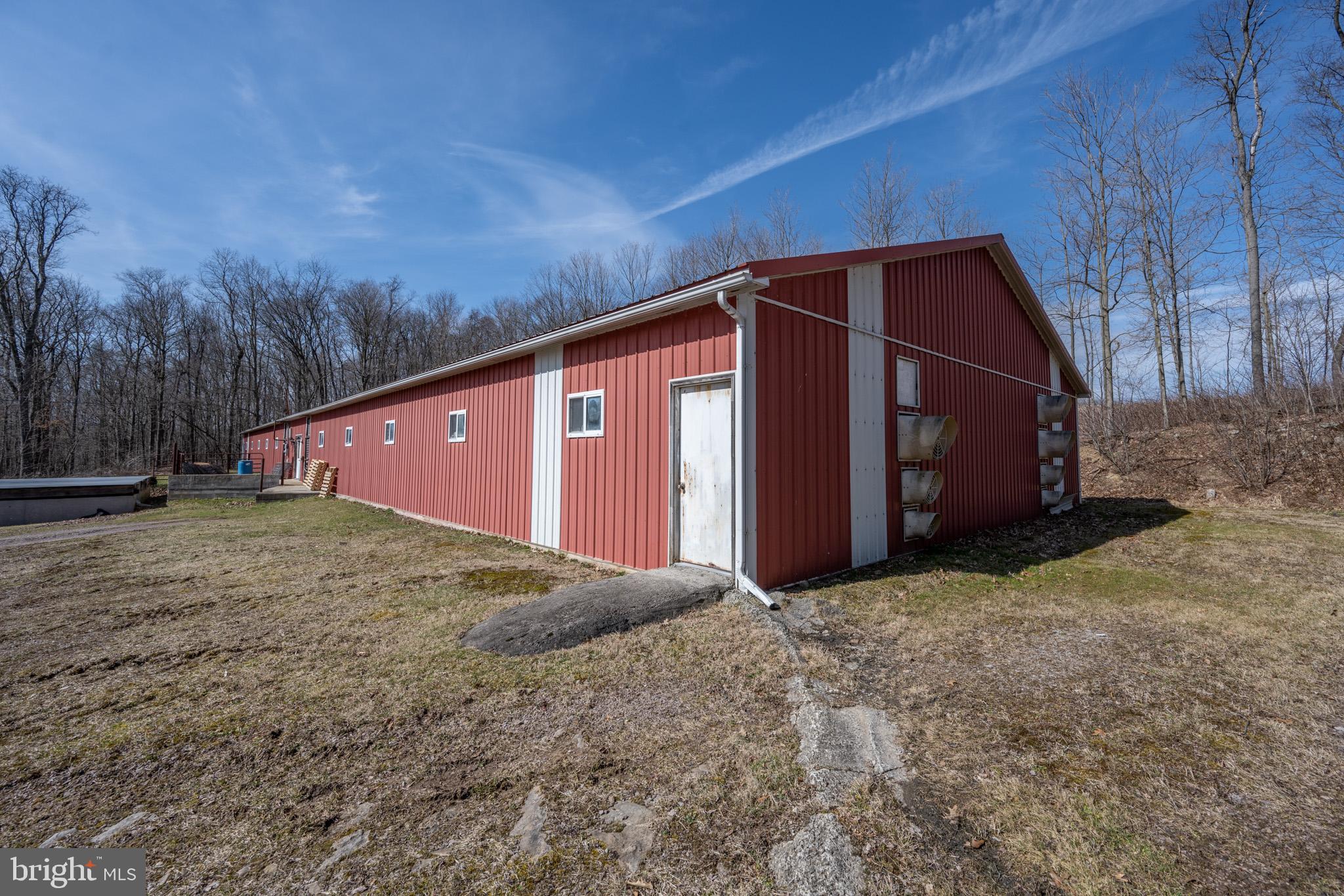 616 Crab Run Road Grantsville, MD 21536 - Photo 20 of 43 a view of a backyard of the house
