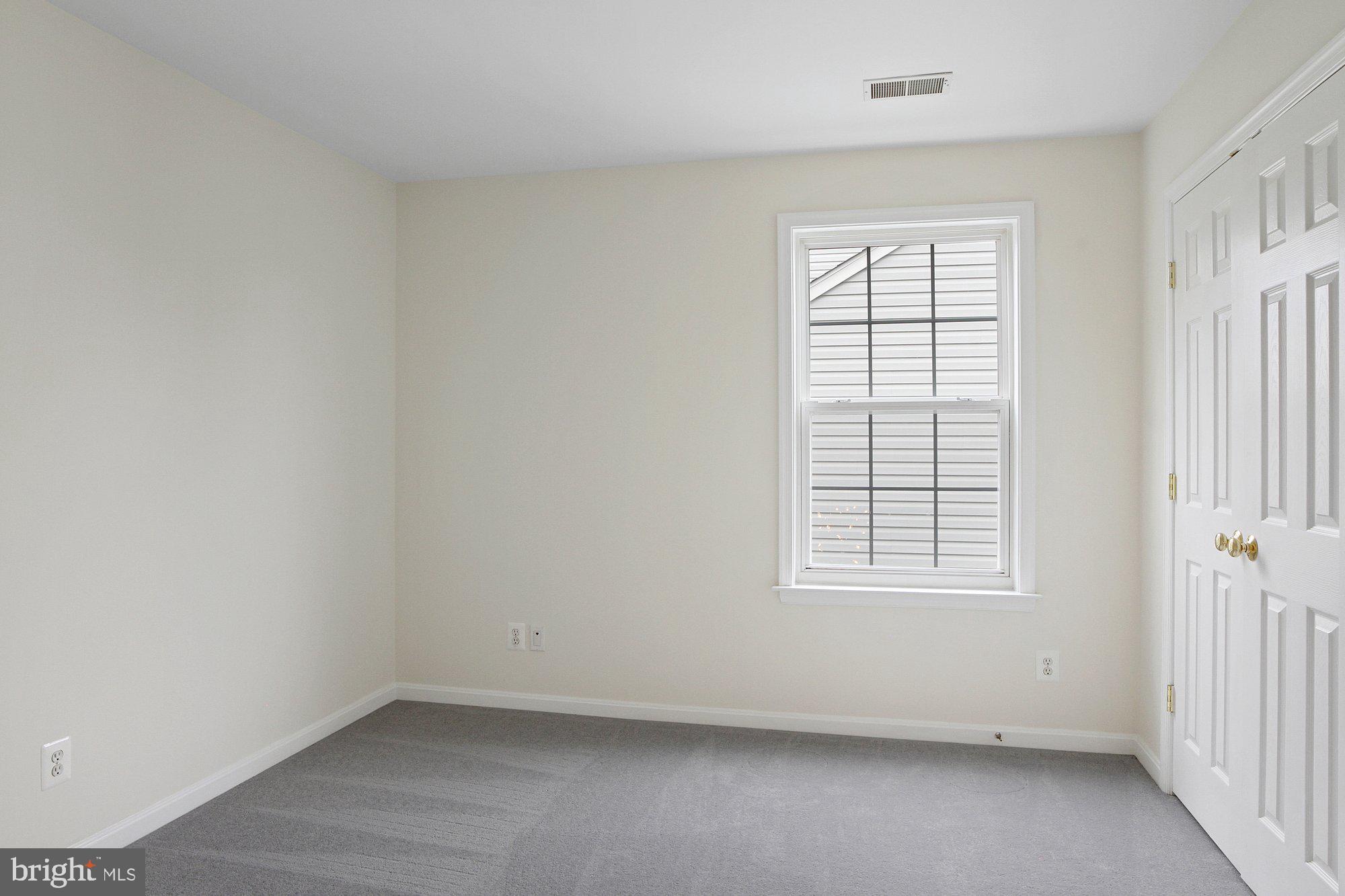 2453 Leyland Ridge Road Herndon, VA 20171 - Photo 17 of 28 Gallery Image 17
