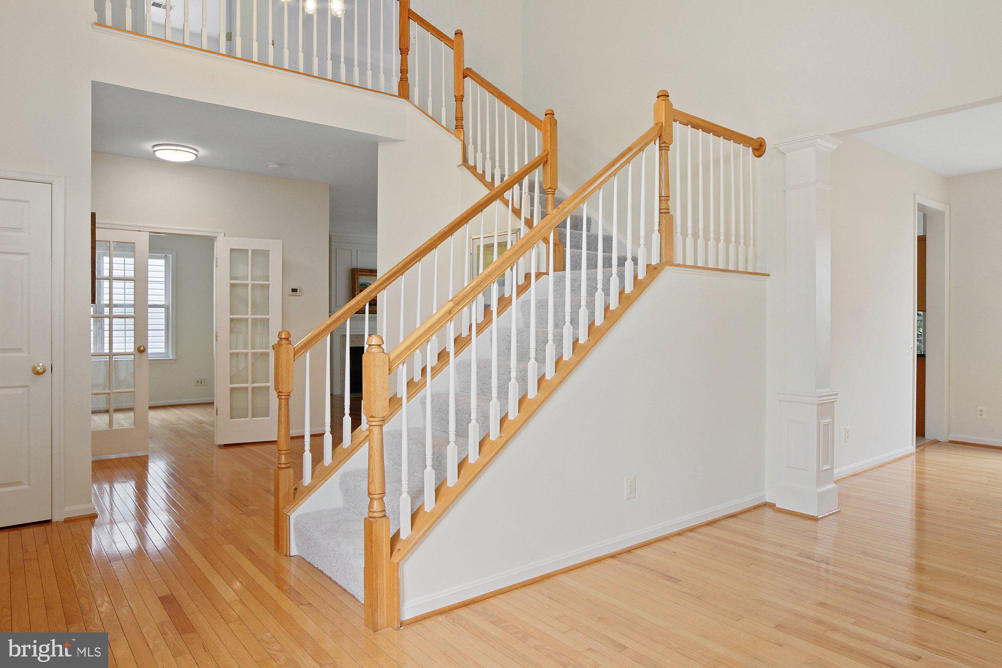 2453 Leyland Ridge Road Herndon, VA 20171 - Photo 3 of 28 Gallery Image 3