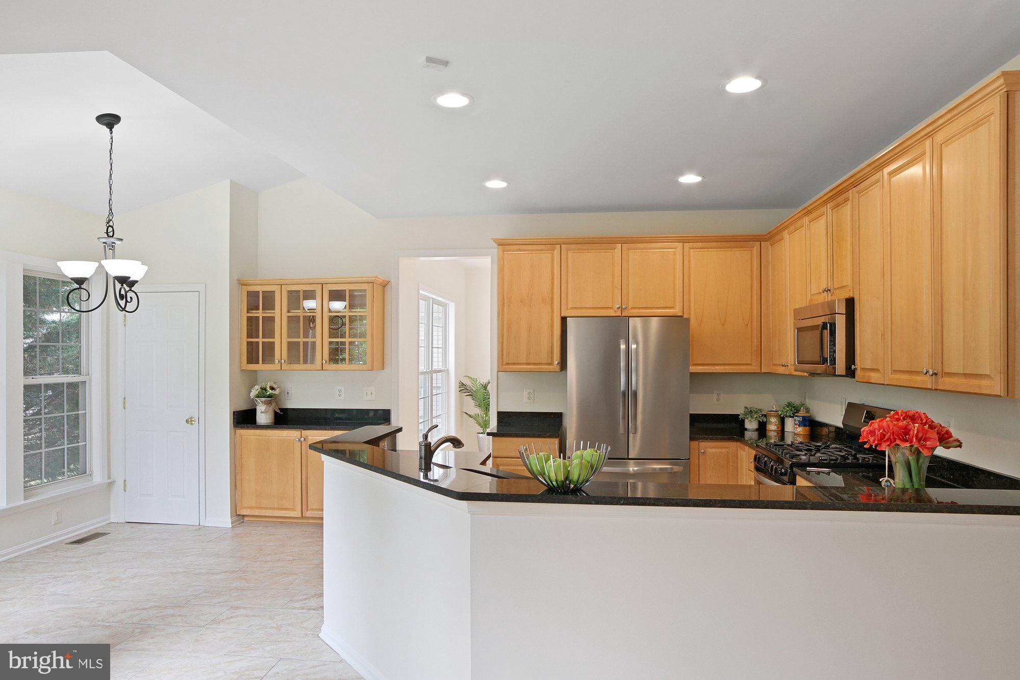 2453 Leyland Ridge Road Herndon, VA 20171 - Photo 8 of 28 Gallery Image 8