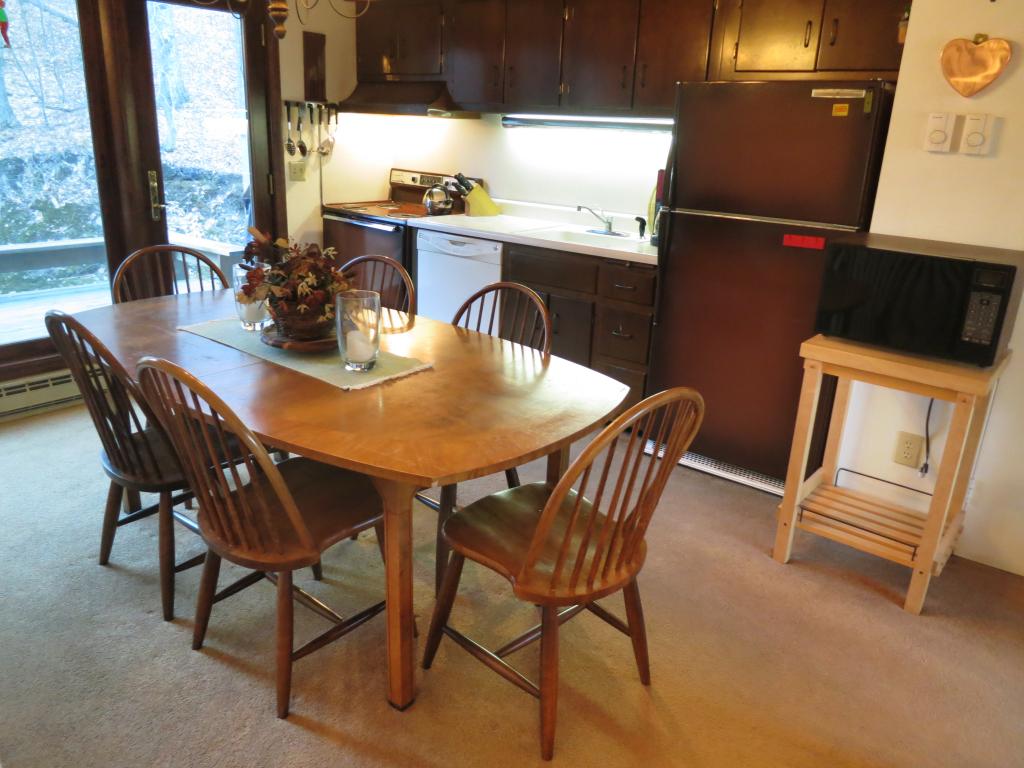 38 Birch Hill Road, Unit 7 Winhall, VT 05340 - Photo 5 of 24