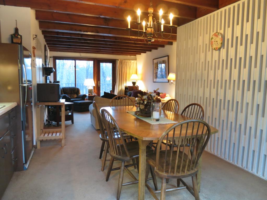 38 Birch Hill Road, Unit 7 Winhall, VT 05340 - Photo 7 of 24