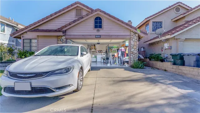 a view of a house with entertaining space
