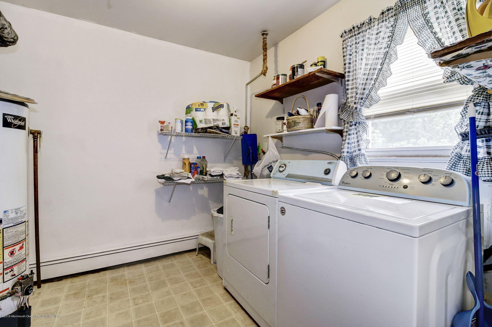 64 Duchess Court Freehold, NJ 07728 - Photo 14 of 63 041_64_DUCHESS_CT_265385_444285