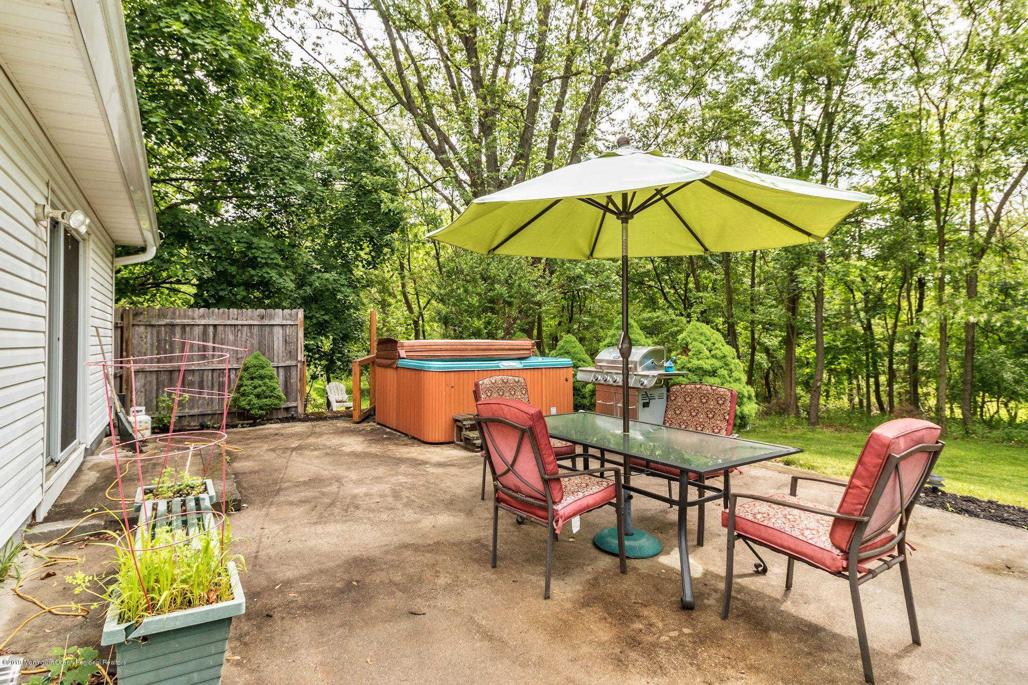 64 Duchess Court Freehold, NJ 07728 - Photo 20 of 63 046_64_DUCHESS_CT_265385_444285