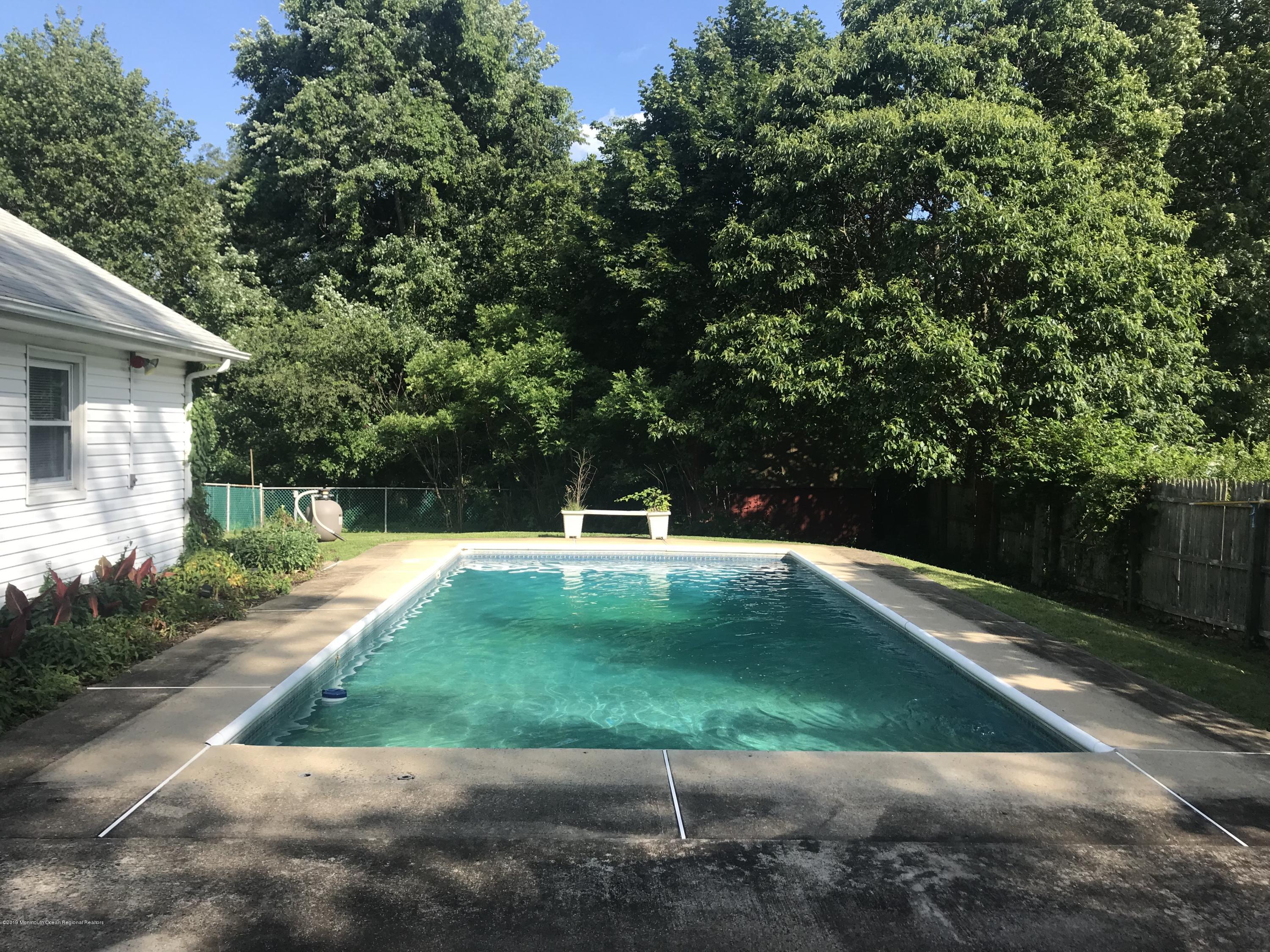 64 Duchess Court Freehold, NJ 07728 - Photo 26 of 63 66996C9C-AA2D-4F79-AD68-F34DA3D0F76A