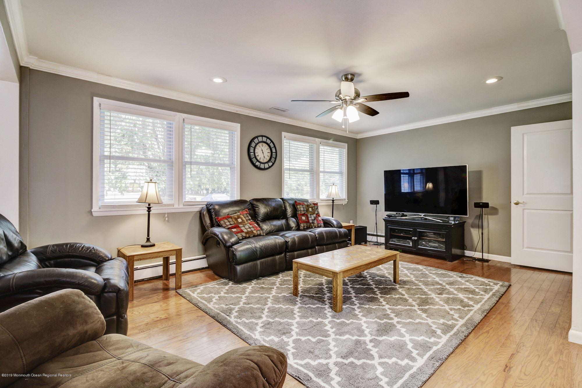 64 Duchess Court Freehold, NJ 07728 - Photo 38 of 63 015_64_DUCHESS_CT_265385_444285