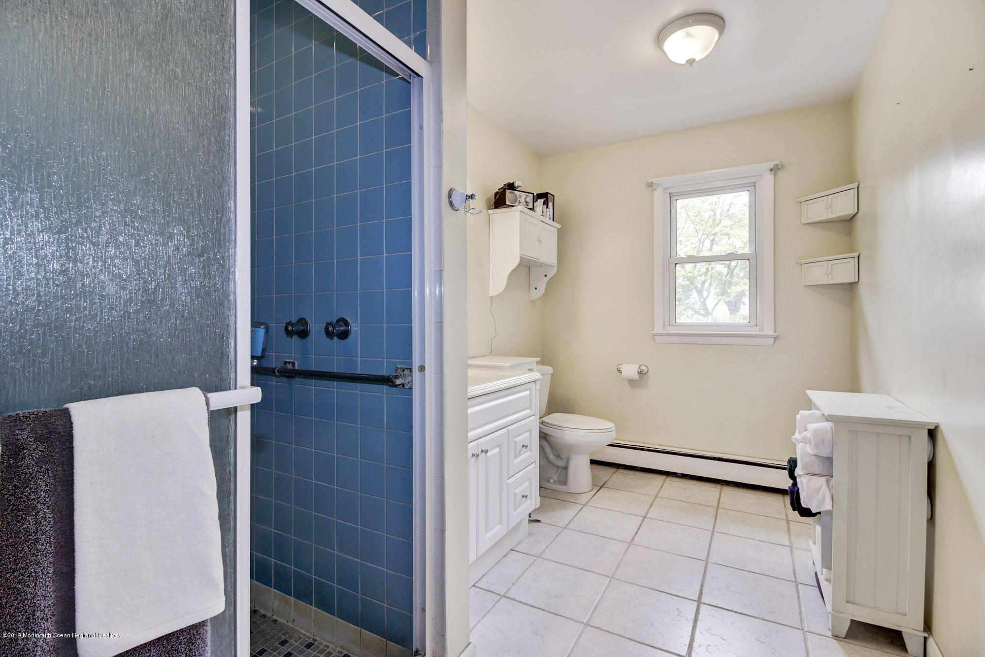 64 Duchess Court Freehold, NJ 07728 - Photo 53 of 63 030_64_DUCHESS_CT_265385_444285