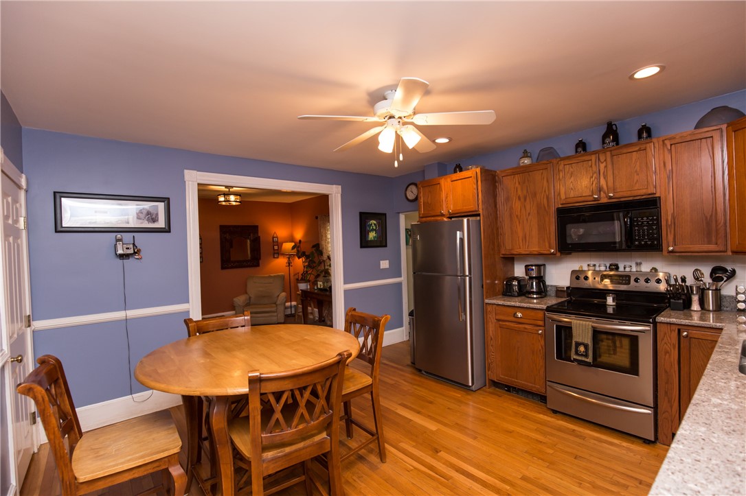 31 Cooper Hill Road Burrillville, RI 02839 - Photo 9 of 41